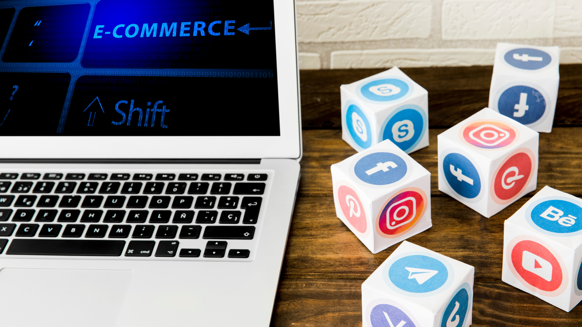 e-commerce mídias sociais